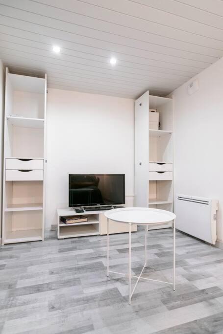 Appartement Le Jutini Caunes-Minervois المظهر الخارجي الصورة
